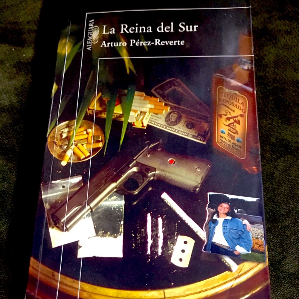 La Reina del Sur by Arturo Pérez-Reverte